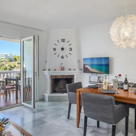 Balcon De Ocean Views * 贝纳尔马德纳